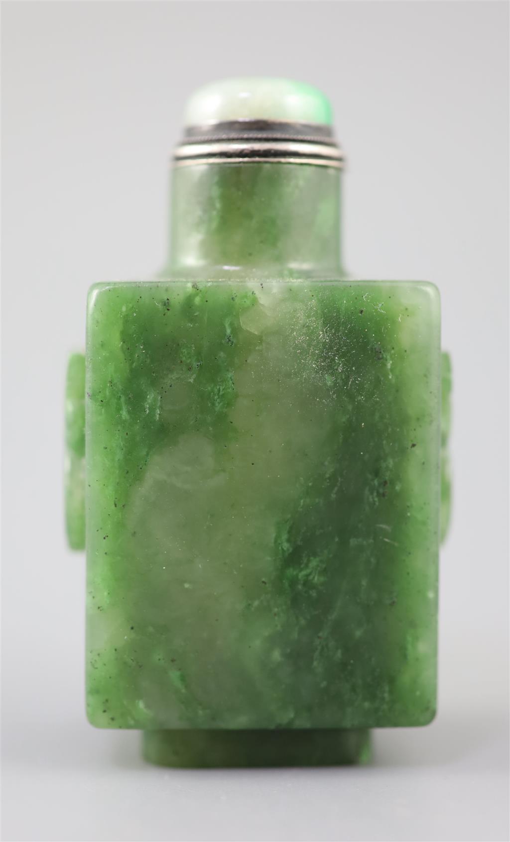 A good Chinese spinach green jade rectangular snuff bottle, 18th/19th century, total height 6.8cm